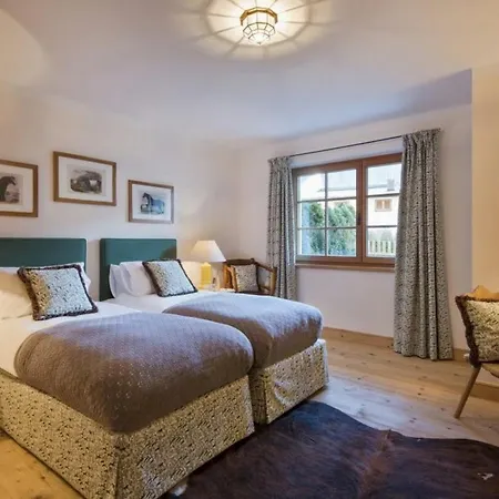Lovely With 3bdr And Sauna- If You Want To Book, Please Contact On Wh-ats-app - 0034-635-518-216 !!!! Apartment