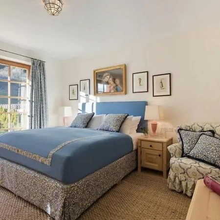 Lovely With 3bdr And Sauna- If You Want To Book, Please Contact On Wh-ats-app - 0034-635-518-216 !!!! *